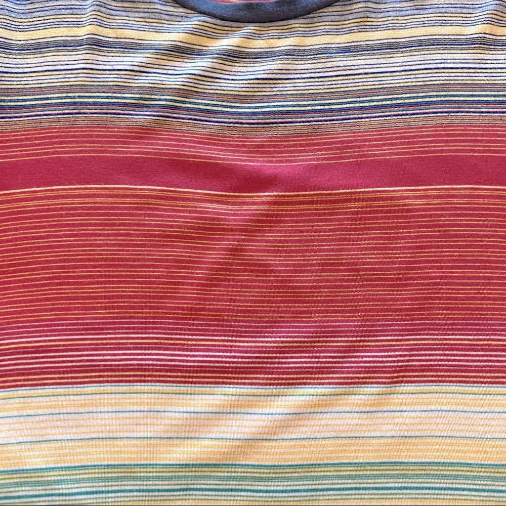 Aran’s Den Striped Crop Top Juniors Size Small - Picture 3 of 8